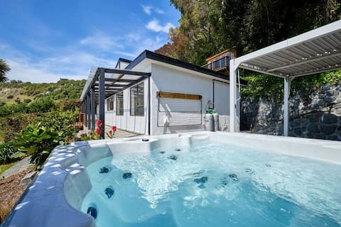 Hot Tub | Close to Beach | Views - KK68164