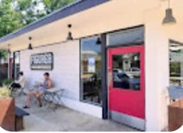 The Salon  | Tiny with Style Vibes | Walkable Area