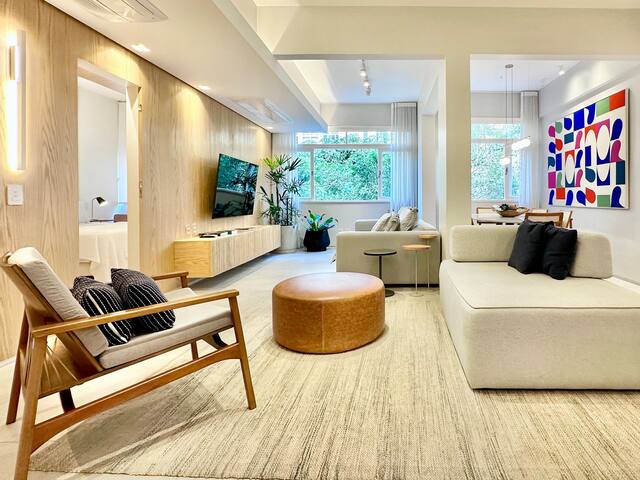 Beautiful apartment renovated for vacation rental gallery image 2