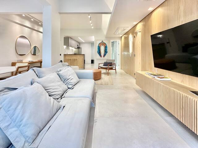 Beautiful apartment renovated for vacation rental gallery image 5