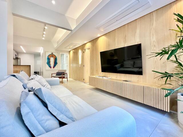 Beautiful apartment renovated for vacation rental gallery image 4