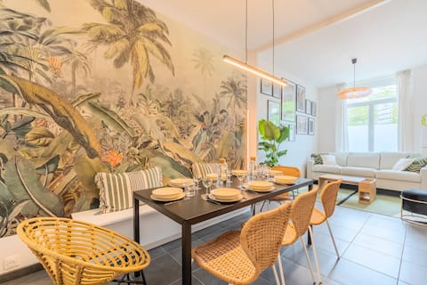 4-bedroom house centre, near the metro + car park