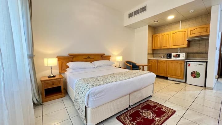 Studio Apartment Near Bin Dhaen Tower Abu Dhabi - Abu Dabi