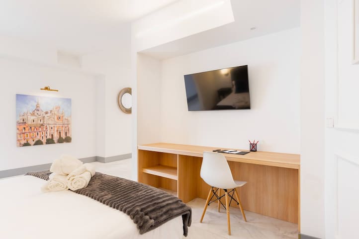 Panther Home managed Airbnb listing 2