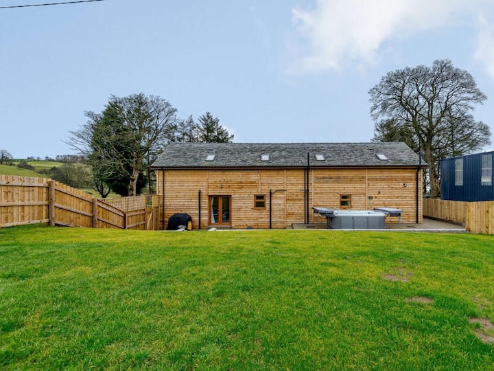 4 Bed In Llandrindod Wells (Oc-86118) - Rhayader