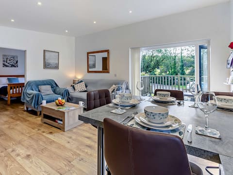 2 Bed in Killivose (82635)