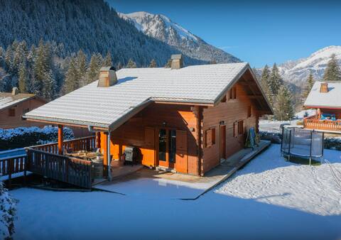Ski and swim in Portes du Soleil