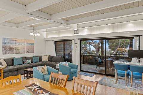 Pelican 87: Beach Living at its Best