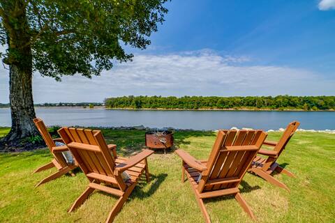 Lovely Lakefront Apartment w/ Boat Ramp Access