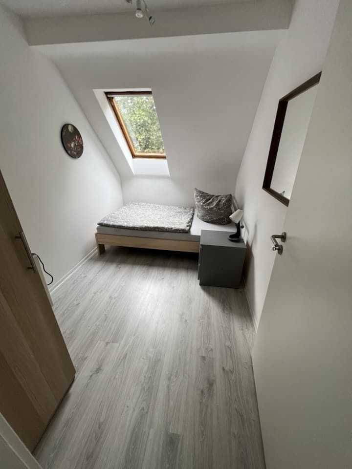 Ghorofa ya MG14 Schönes Monteur huko Mönchengladbach