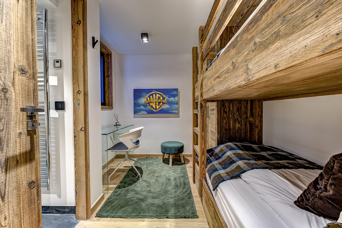 Dormitorio 5, litera con baño privado.