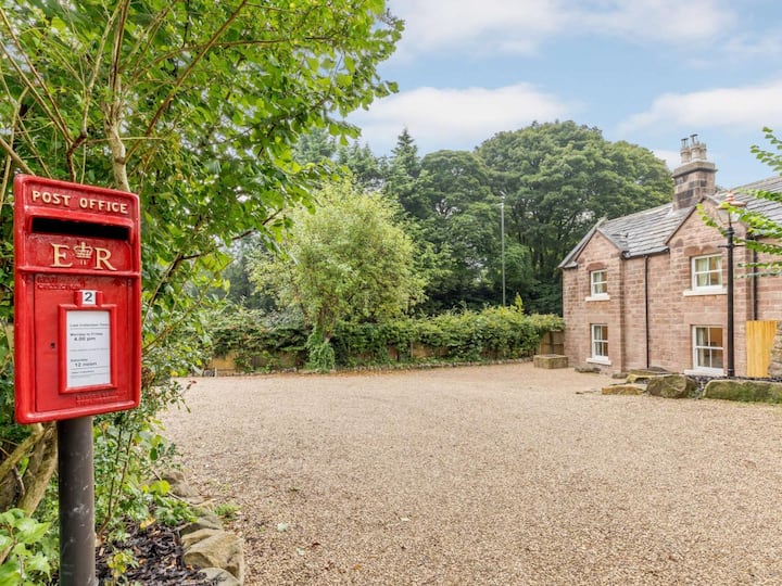 4 Bed In Matlock (Oc-82198) - Bonsall