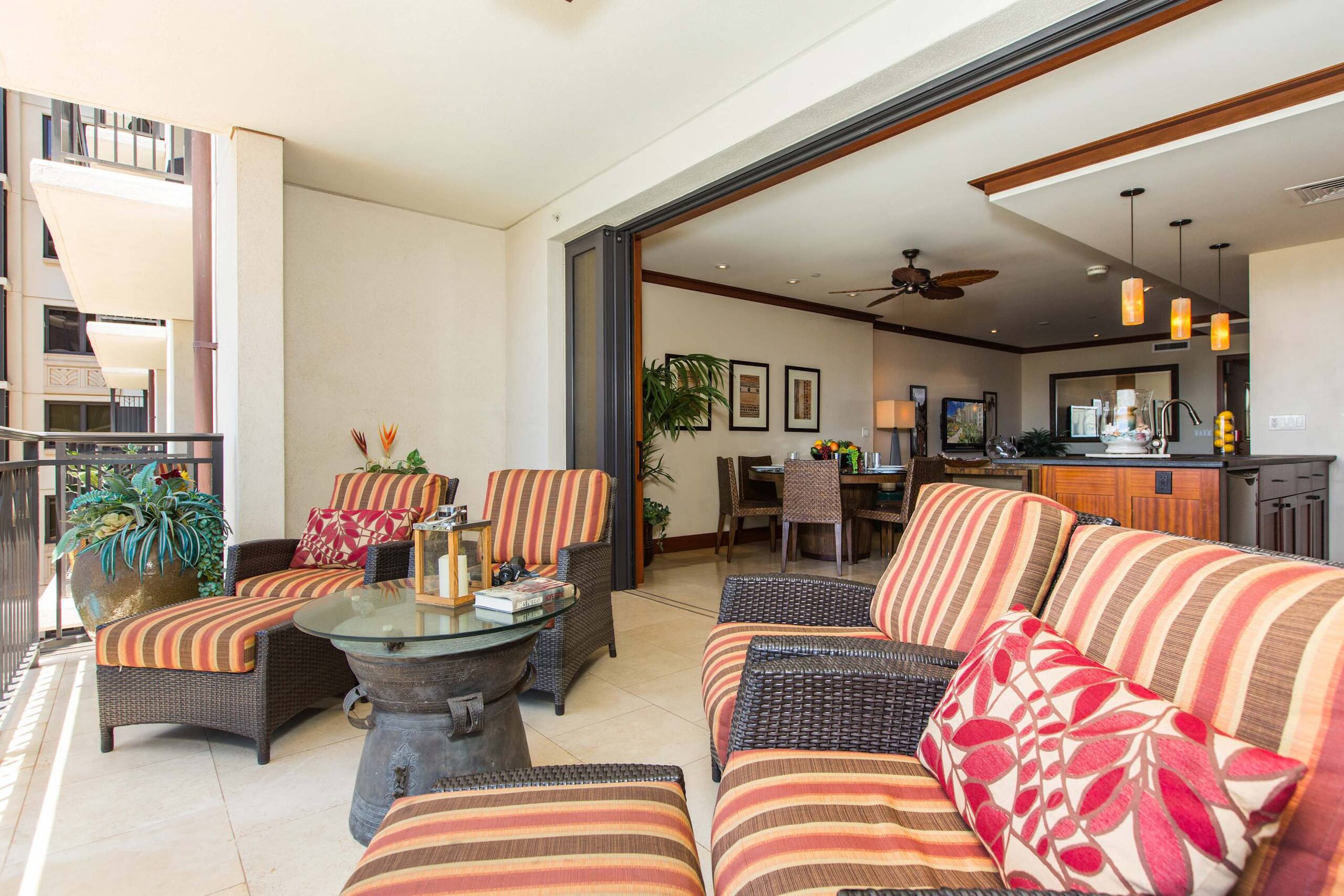 Condo in Kapolei · ★4.74 · 2 bedrooms · 4 beds · 2 private baths - Image 2