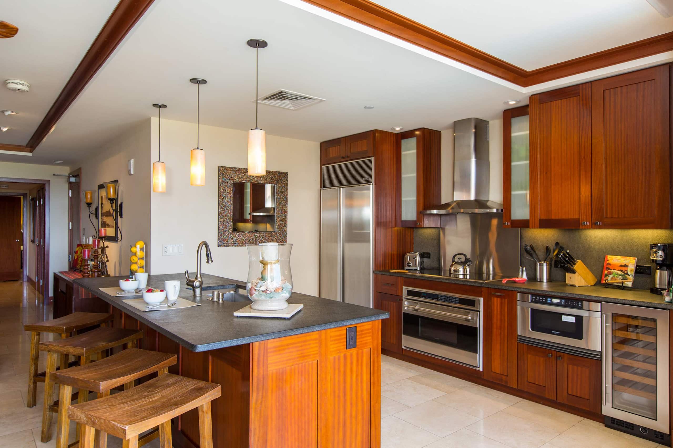 Condo in Kapolei · ★4.74 · 2 bedrooms · 4 beds · 2 private baths - Image 4