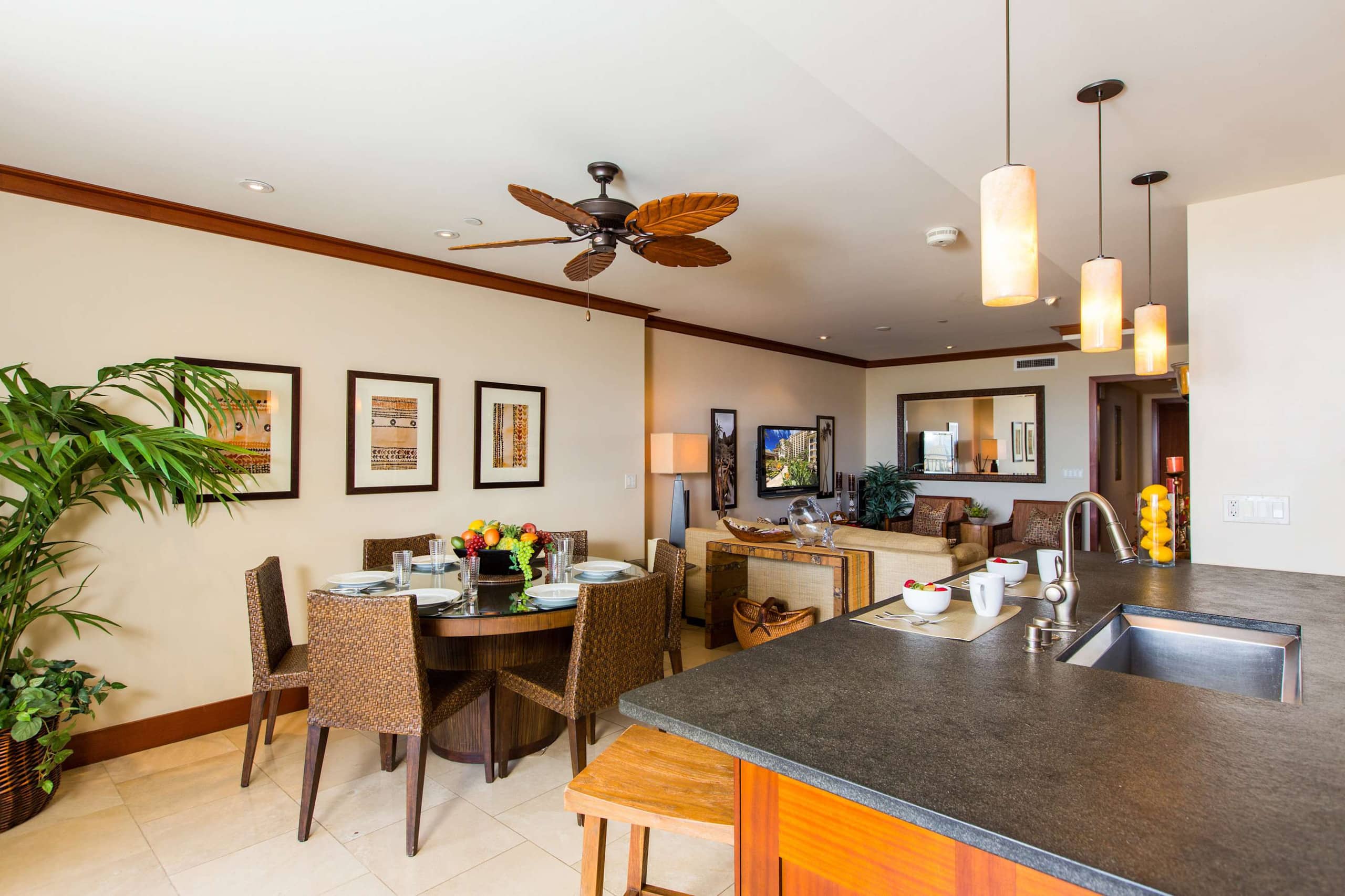 Condo in Kapolei · ★4.74 · 2 bedrooms · 4 beds · 2 private baths - Image 5