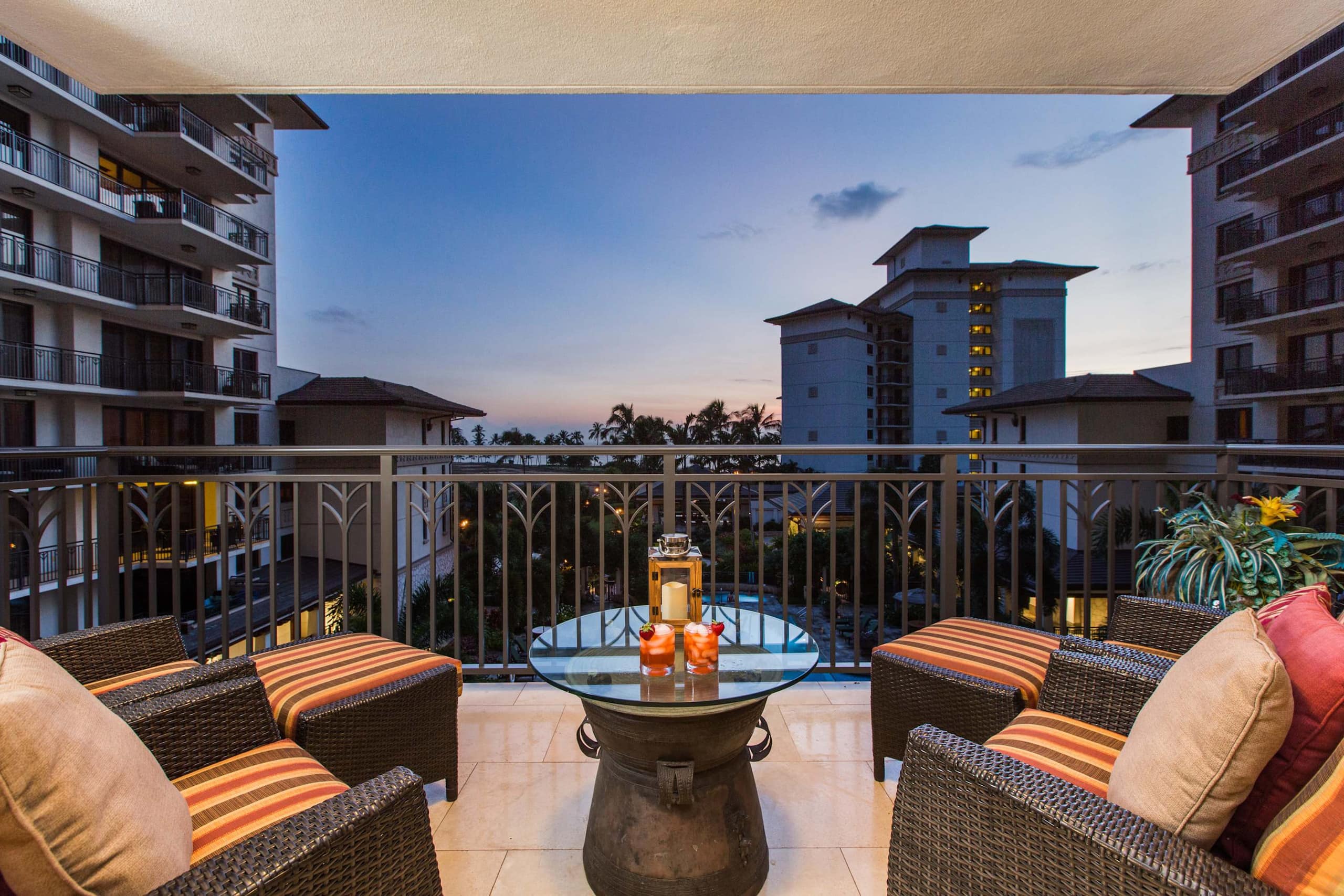 Condo in Kapolei · ★4.74 · 2 bedrooms · 4 beds · 2 private baths - Image 12