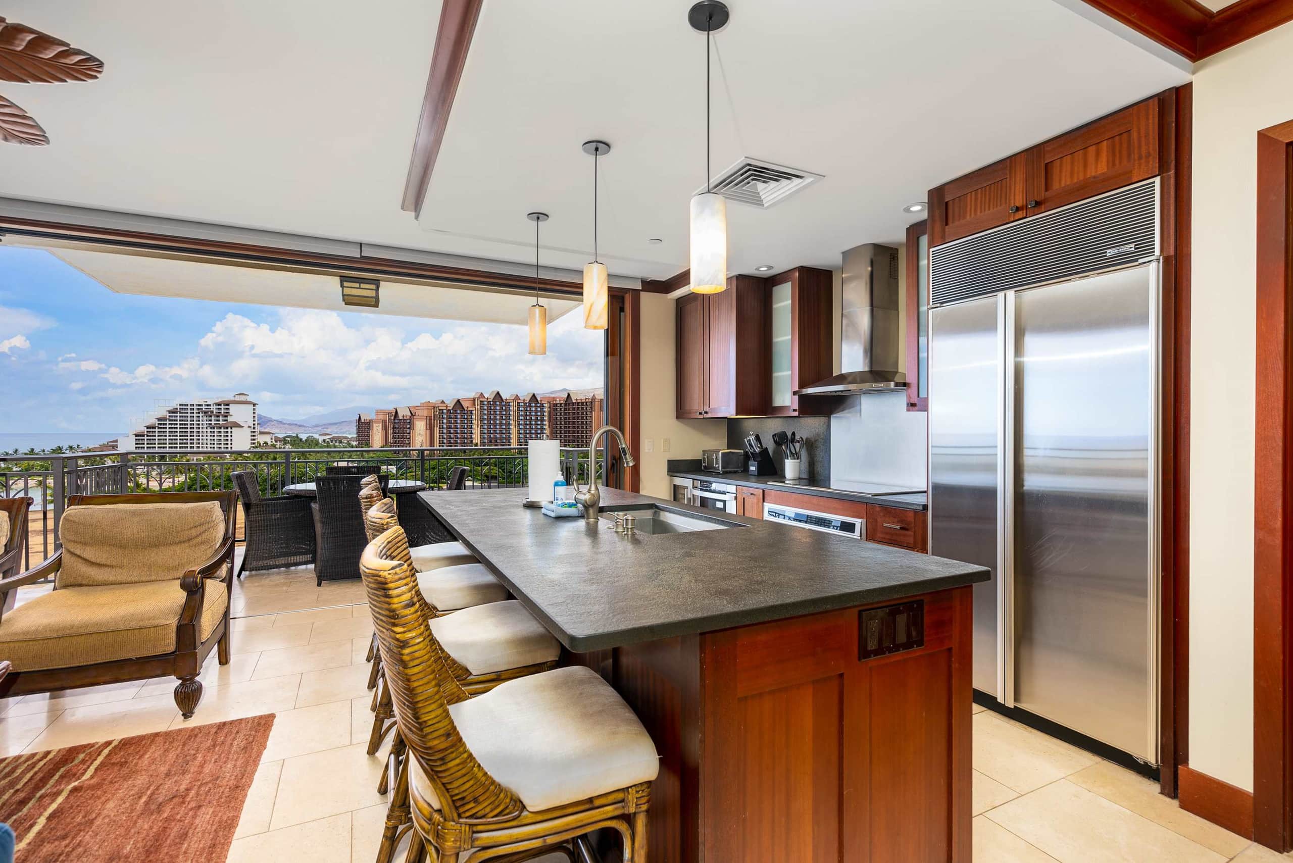 Condo in Kapolei · ★4.74 · 3 bedrooms · 4 beds · 3 private baths - Image 3