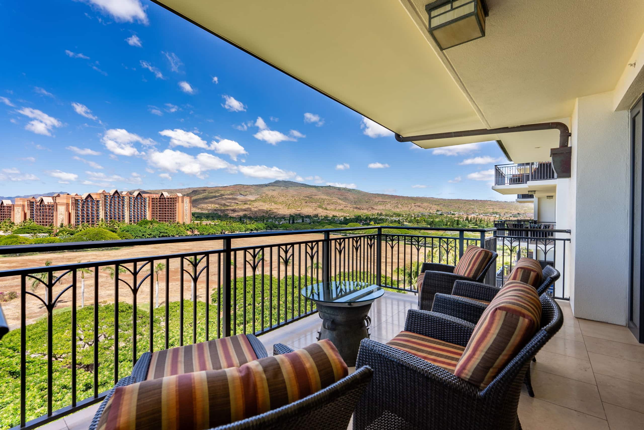 Condo in Kapolei · ★4.91 · 2 bedrooms · 4 beds · 2 private baths - Image 8