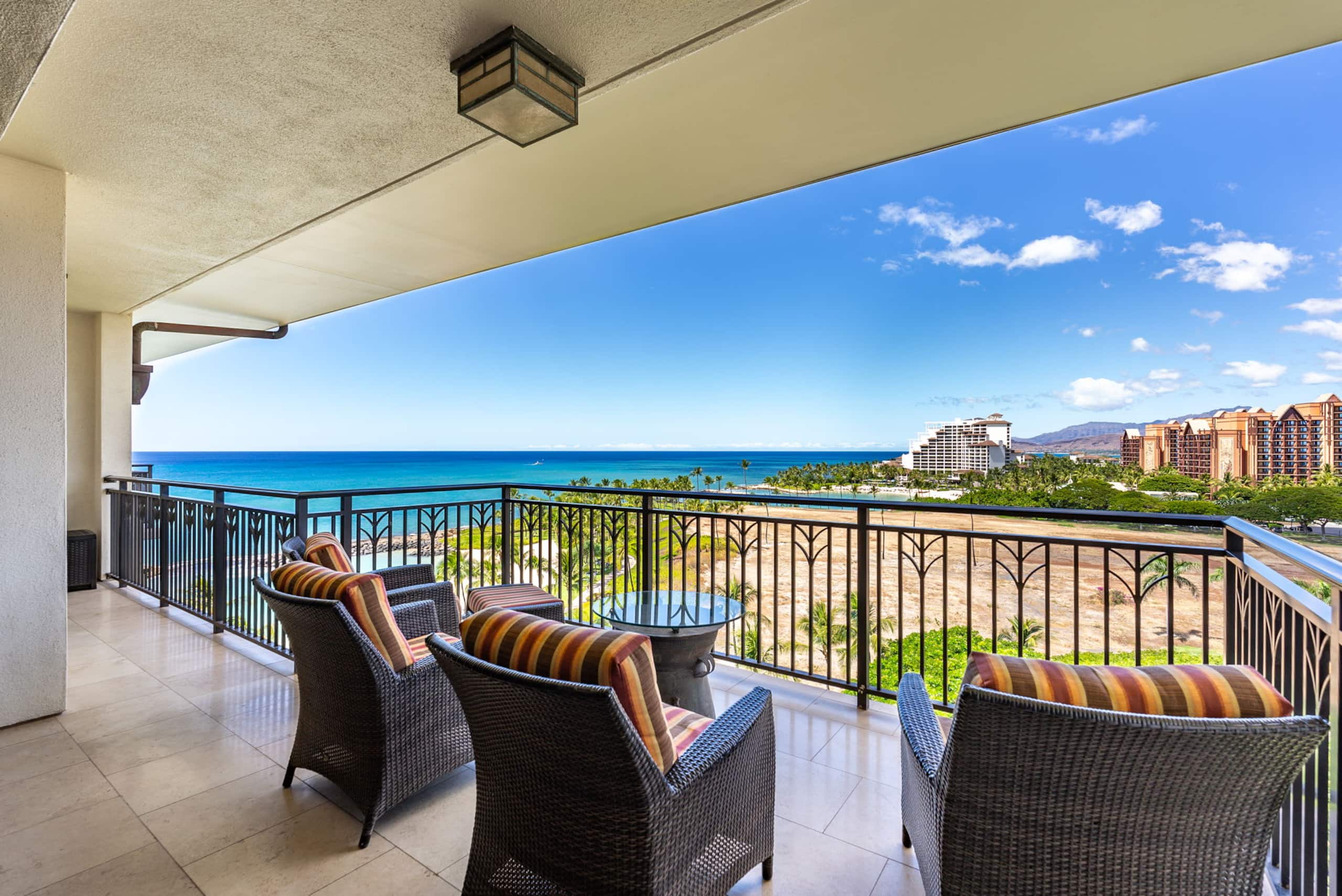 Condo in Kapolei · ★4.91 · 2 bedrooms · 4 beds · 2 private baths - Image 7