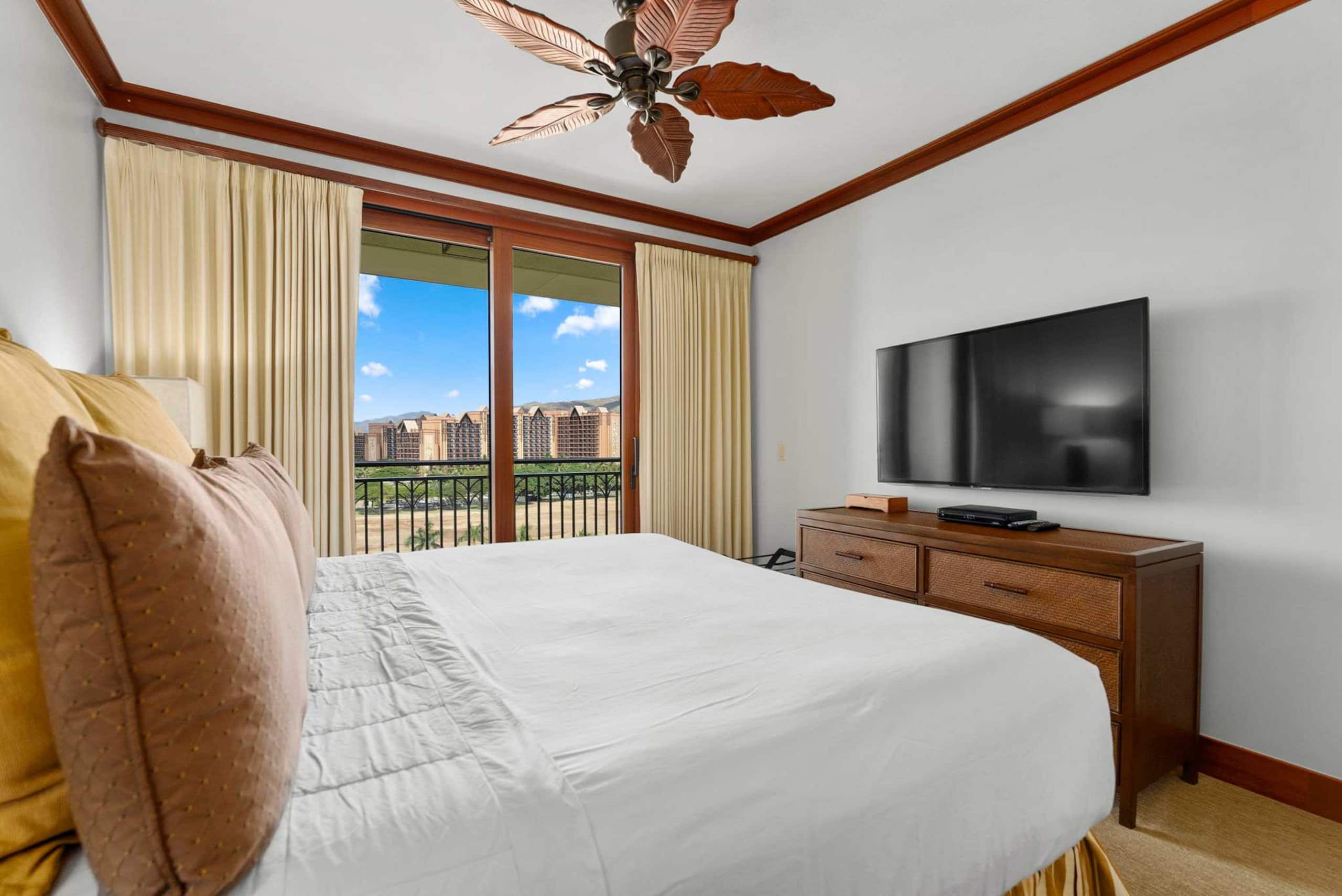 Condo in Kapolei · ★4.91 · 2 bedrooms · 4 beds · 2 private baths - Image 14