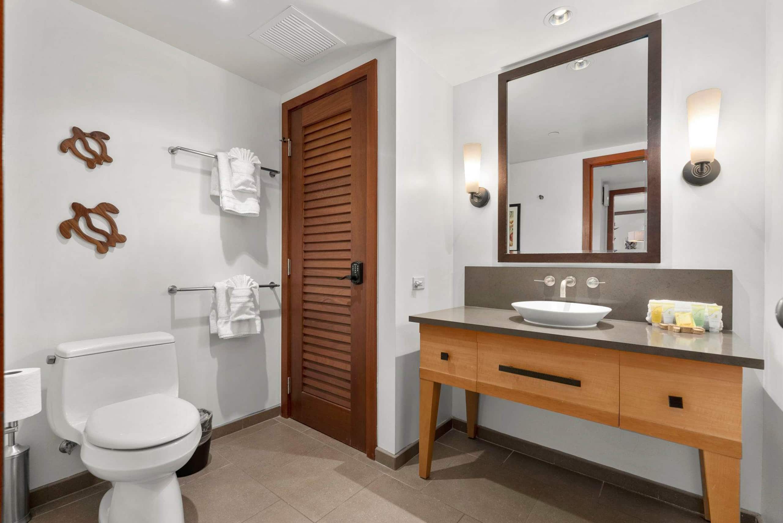 Condo in Kapolei · ★4.91 · 2 bedrooms · 4 beds · 2 private baths - Image 19