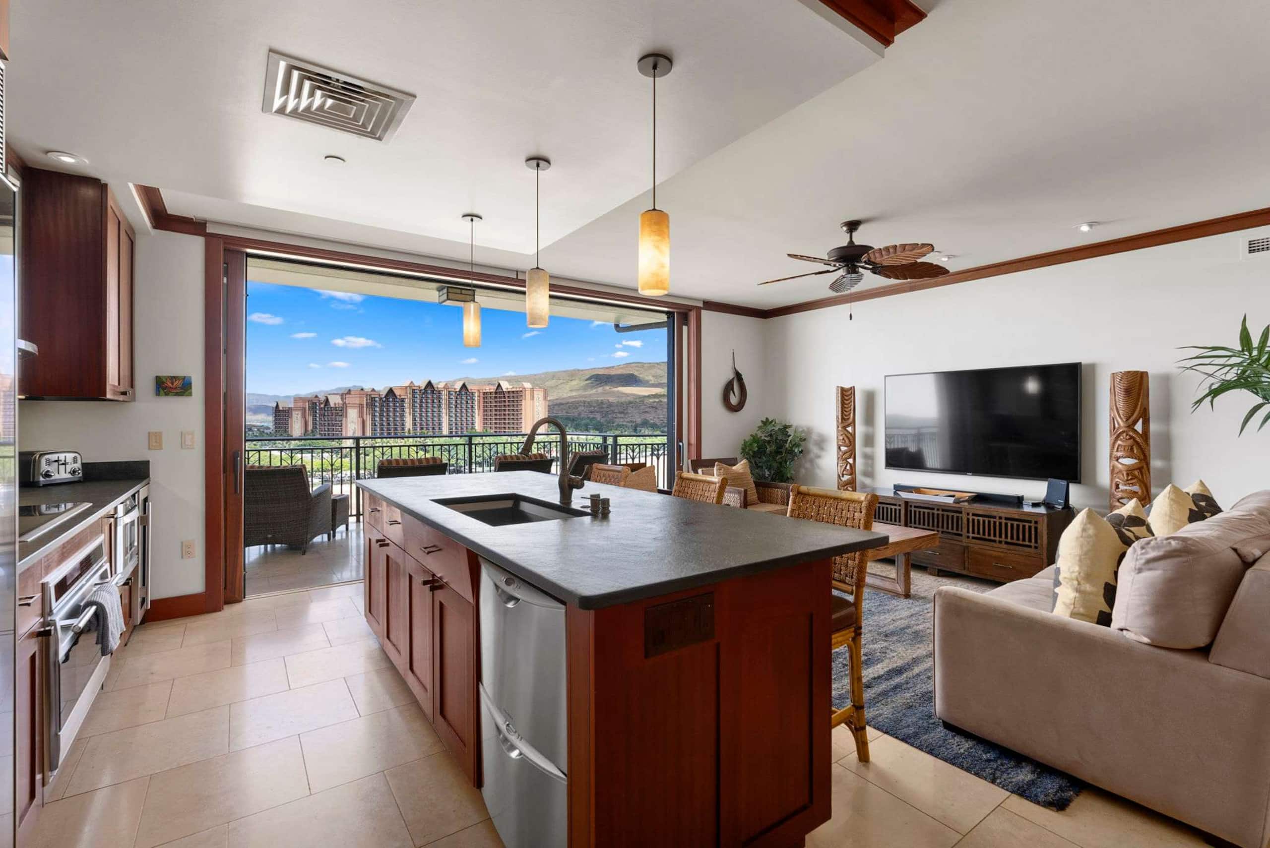 Condo in Kapolei · ★4.91 · 2 bedrooms · 4 beds · 2 private baths - Image 3