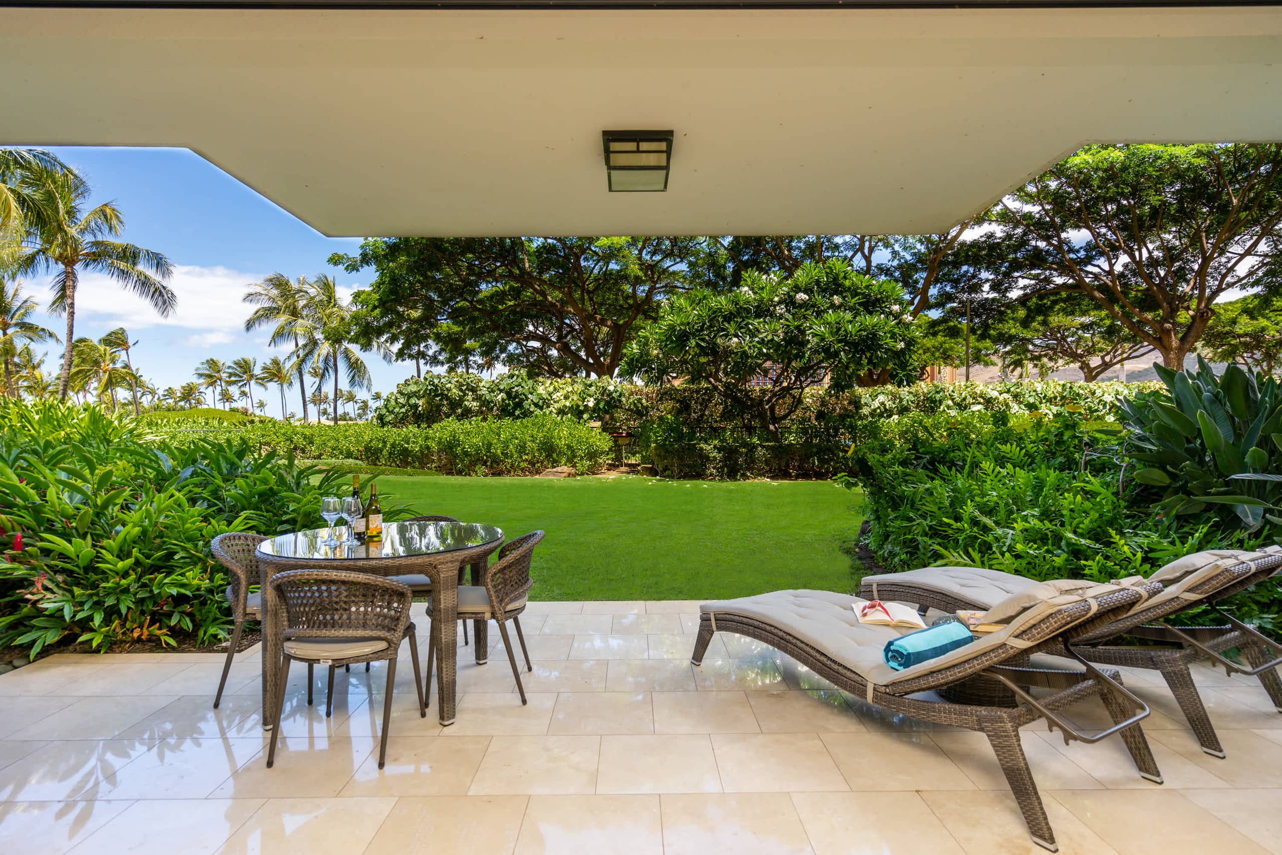 Condo in Kapolei · ★4.88 · 2 bedrooms · 4 beds · 2 private baths - Image 2