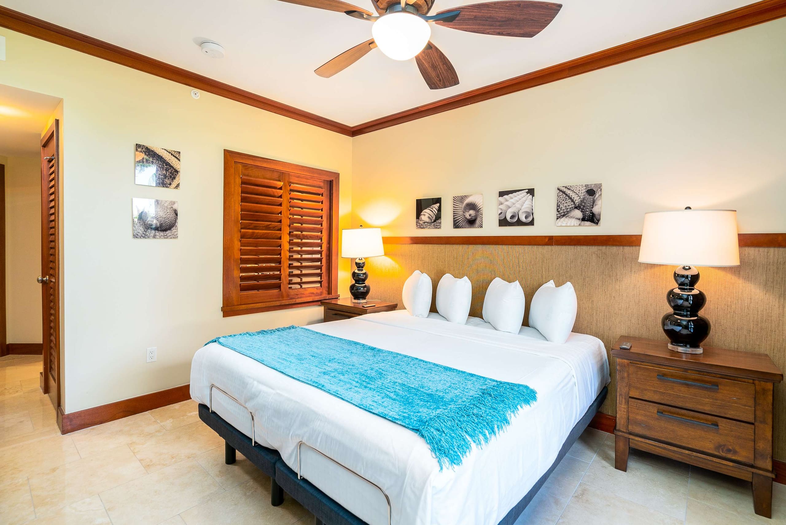 Condo in Kapolei · ★4.88 · 2 bedrooms · 4 beds · 2 private baths - Image 9