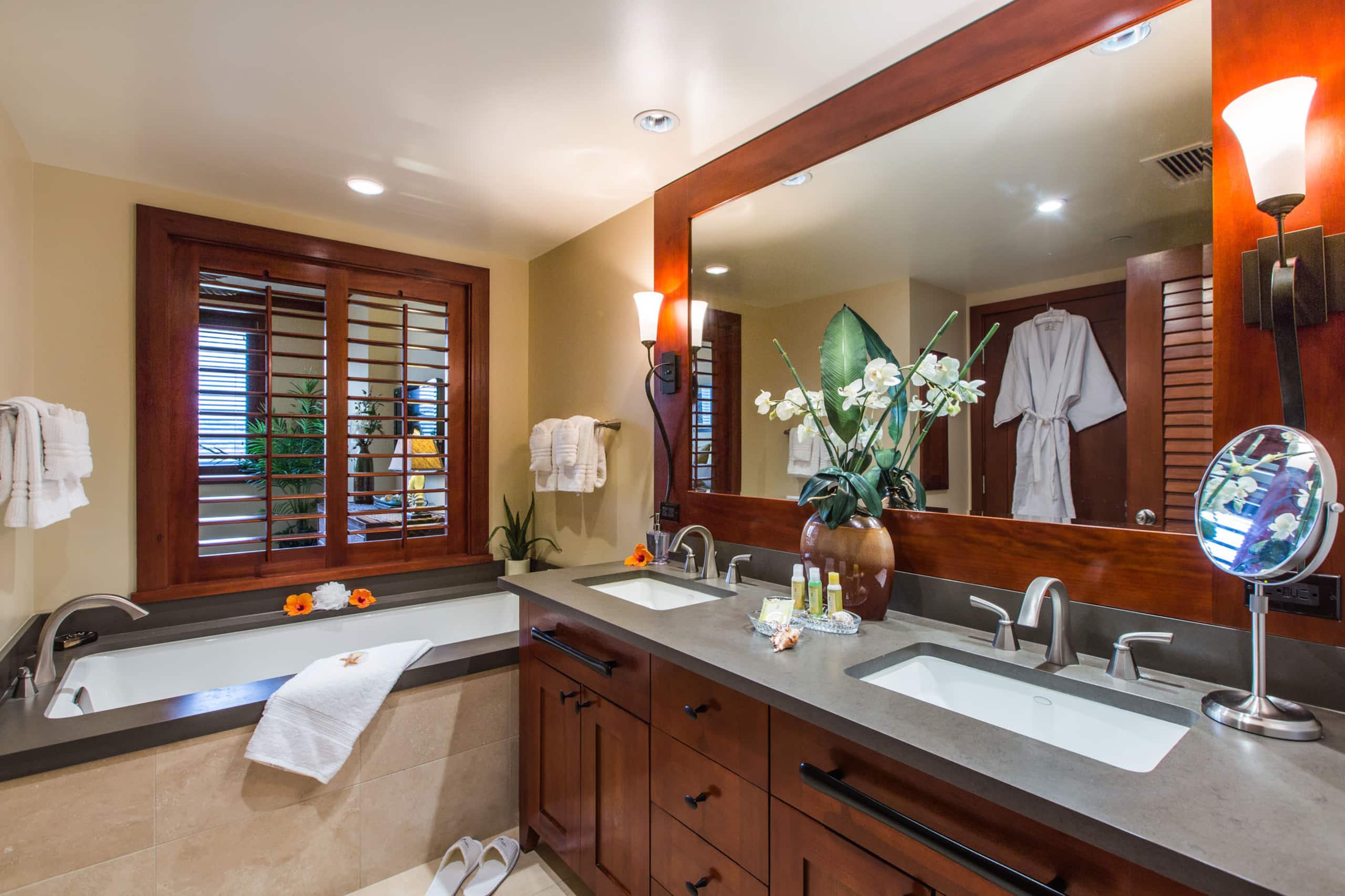 Condo in Kapolei · ★4.79 · 2 bedrooms · 3 beds · 2 private baths - Image 14