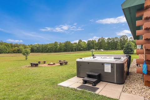 Main Cabin Only Close to Crystal Mt with Hot Tub