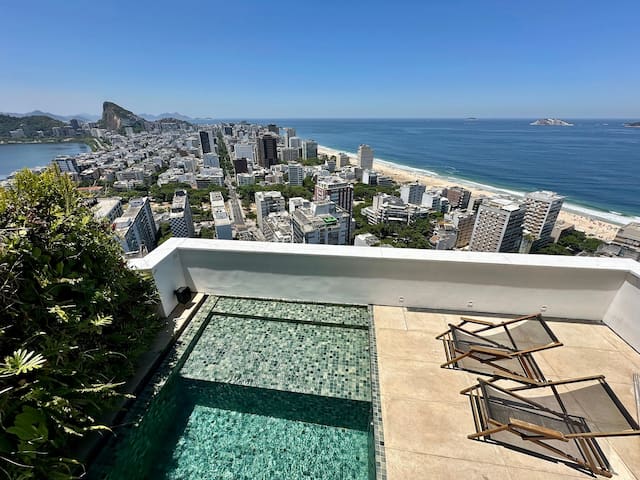 3 bedroom penthouse with the best view in Rio de J