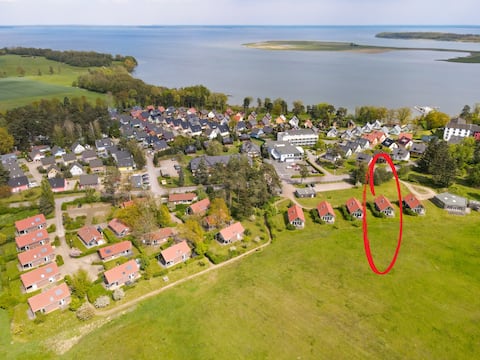 Leistungsstarkes Airbnb: Group house S4 in a peripheral location with sauna and fireplace in Röbel/Müritz