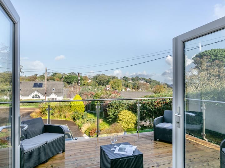 4 Bed In Bideford (Oc-91814) - Bideford