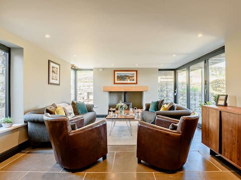 6 Bed in Broughton-in-Furness (91943)