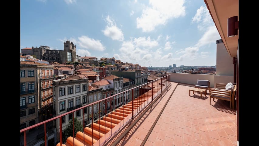 Ando Living – Flores 200 House – 402