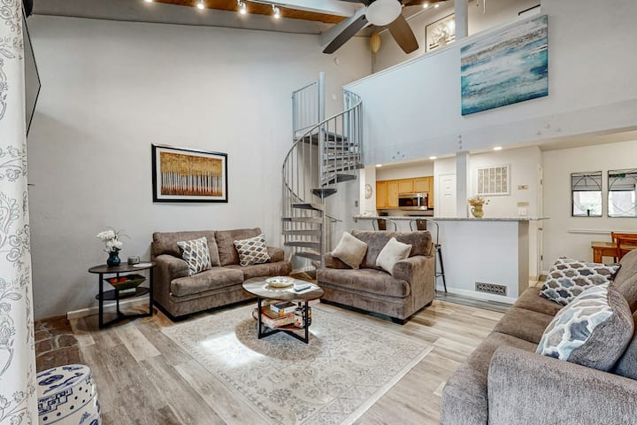 1br & Loft At Lakeland Village With Pools, Hot Tub - Lago Tahoe