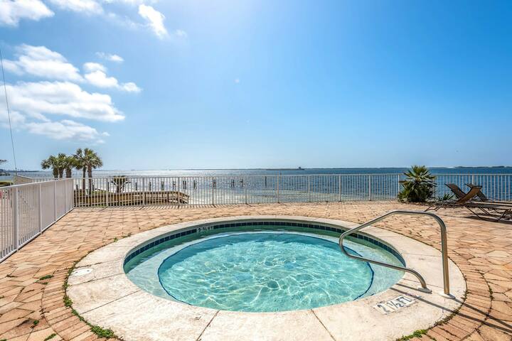 Vacasa Perdido Key managed Airbnb listing 3