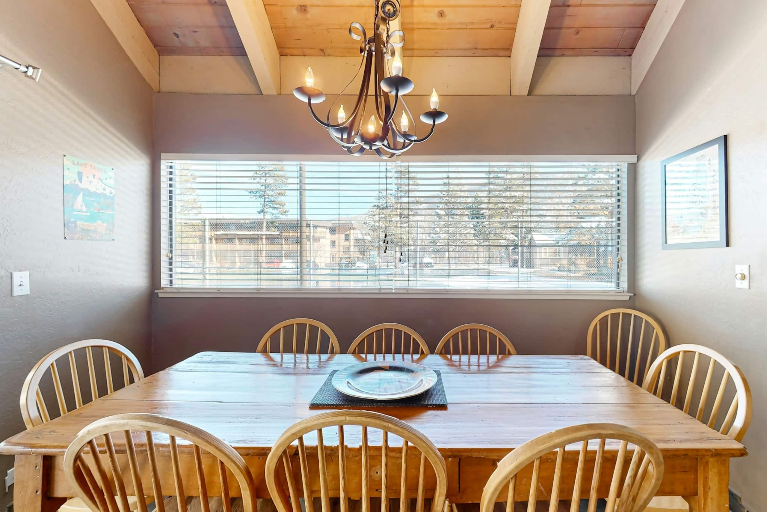 Lakefront Townhome with Pier & Beach Access - Photo 7