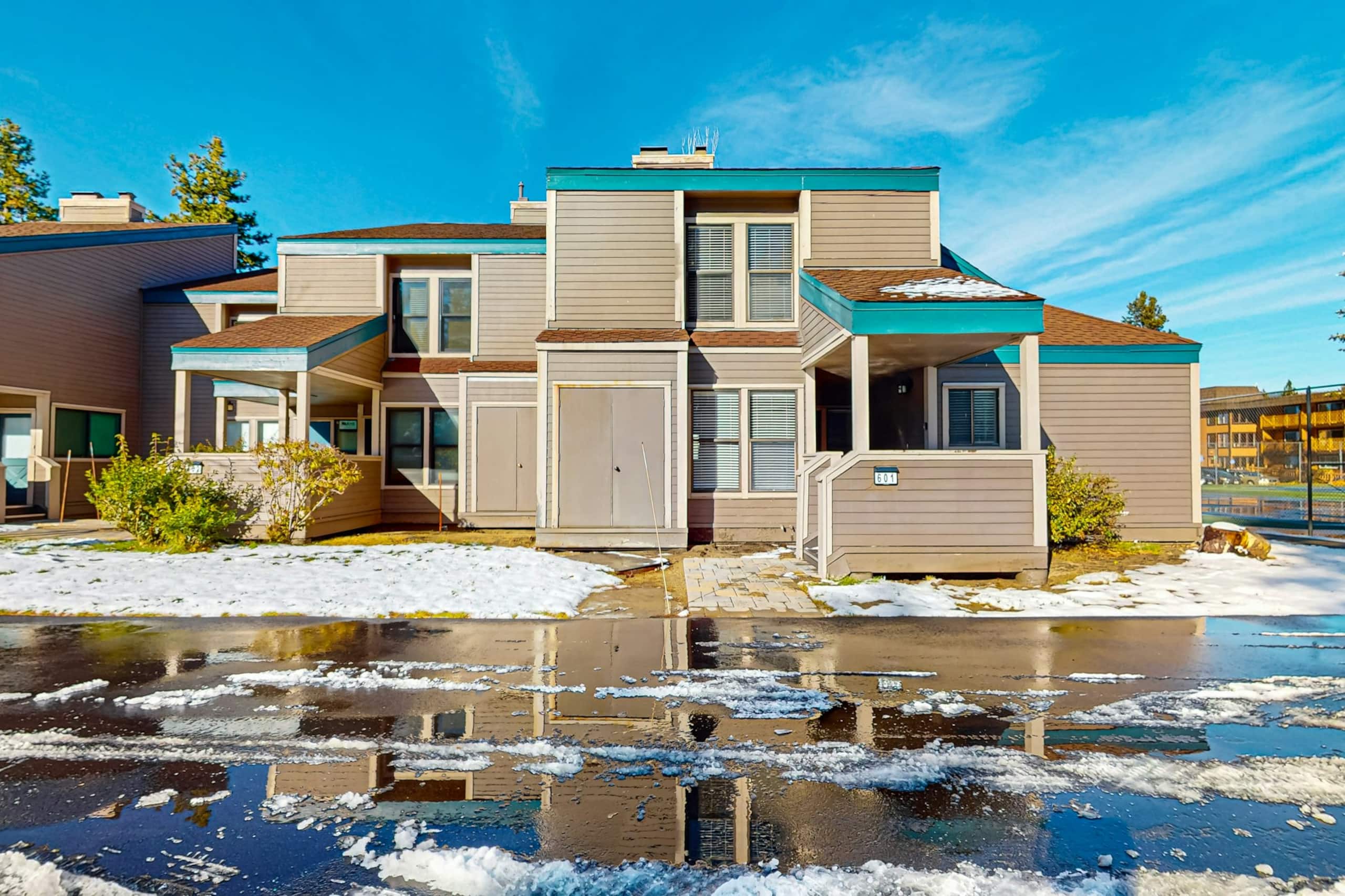 Lakefront Townhome with Pier & Beach Access - Photo 23