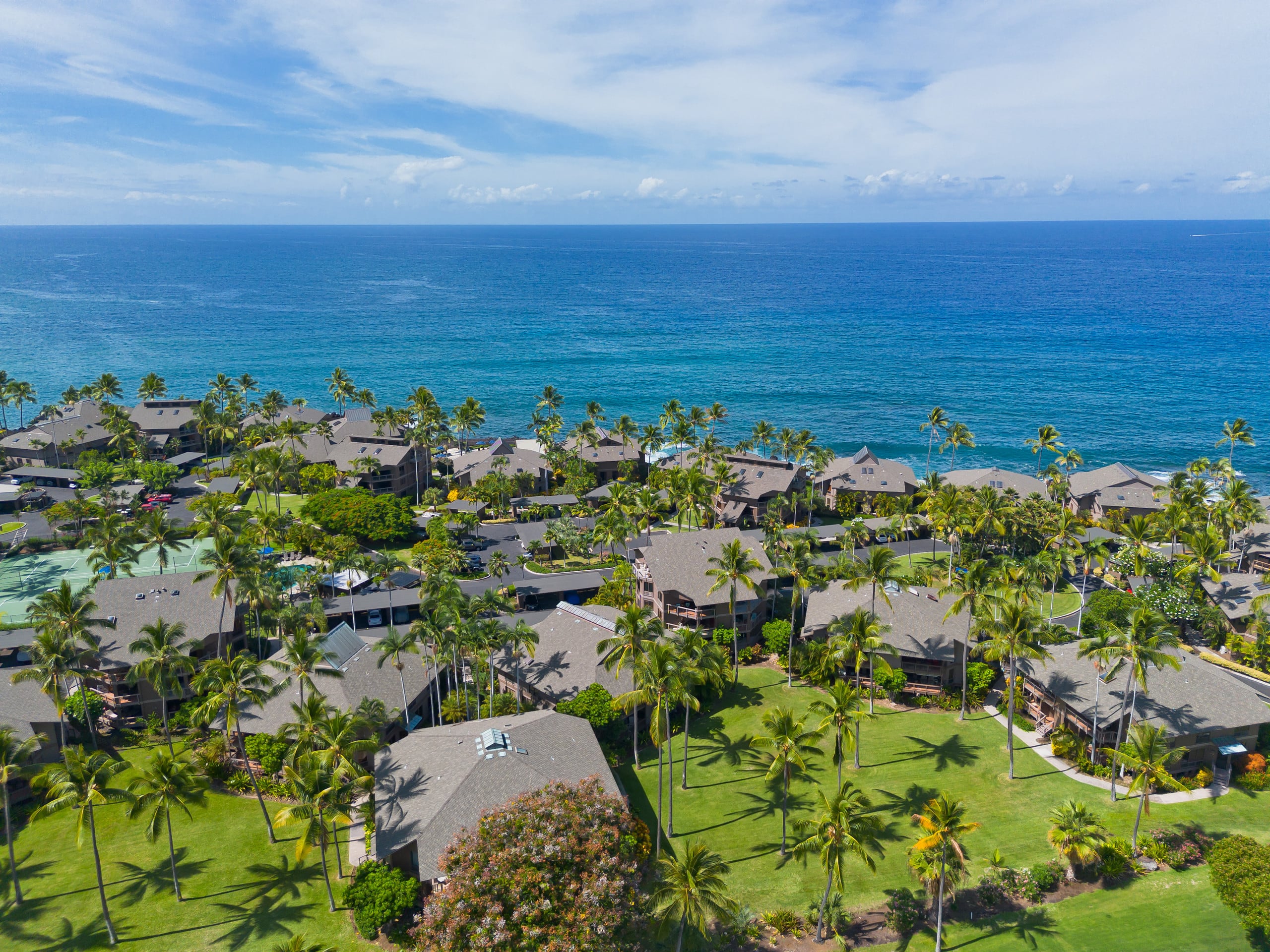 Condo in Kailua-Kona · ★4.71 · 3 bedrooms · 6 beds · 3 private baths - Image 14