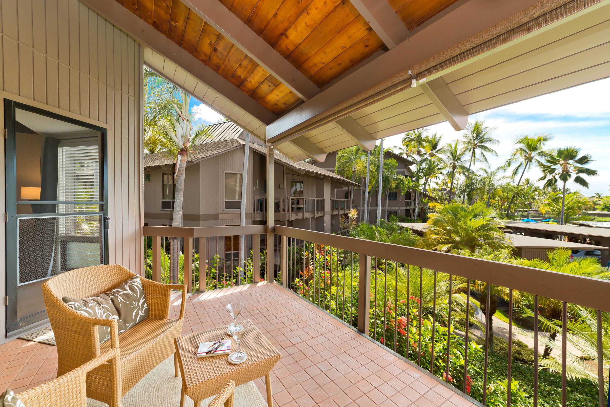 Condo in Kailua-Kona · ★4.71 · 3 bedrooms · 6 beds · 3 private baths - Image 19