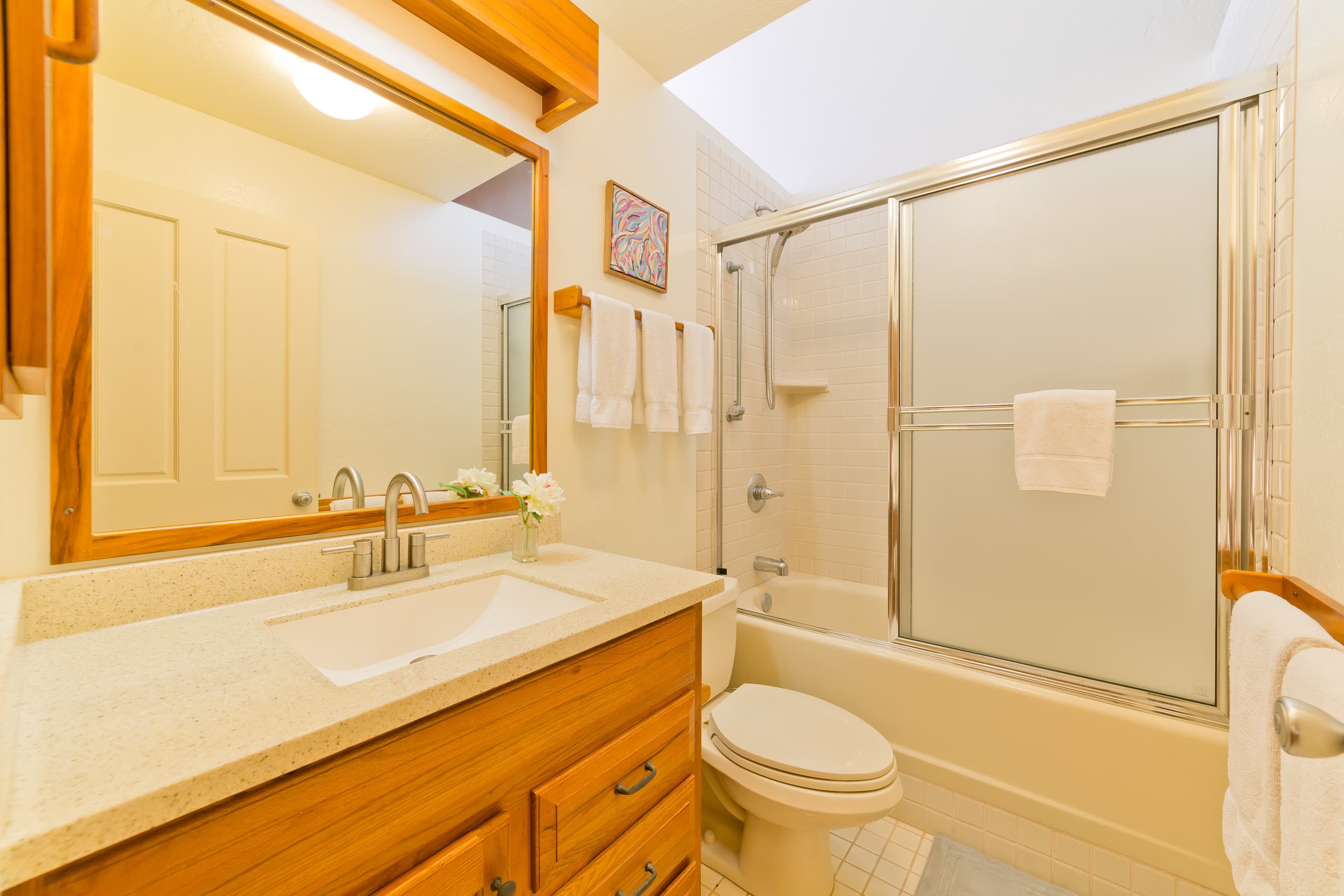 Condo in Kailua-Kona · ★4.71 · 3 bedrooms · 6 beds · 3 private baths - Image 35