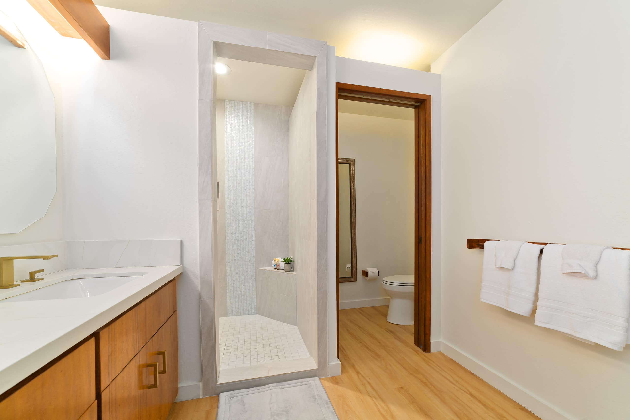 Condo in Kailua-Kona · ★4.71 · 3 bedrooms · 6 beds · 3 private baths - Image 23