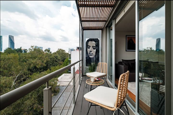 Chic Apartment in Condesa with balcony