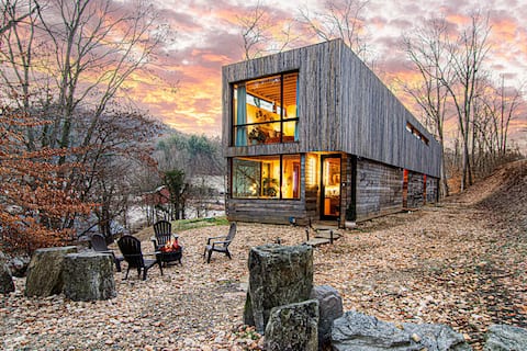 Longhaus: Sauna+Game Room+Hot Tub: 20 mins to AVL