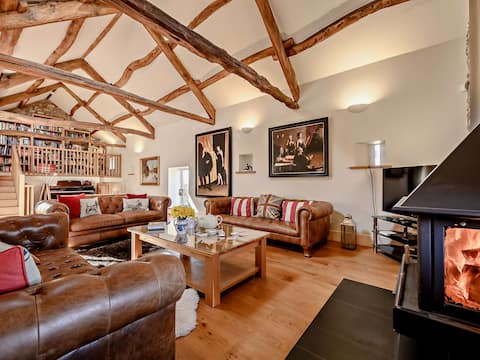 5 Bed in Embleton (91503)