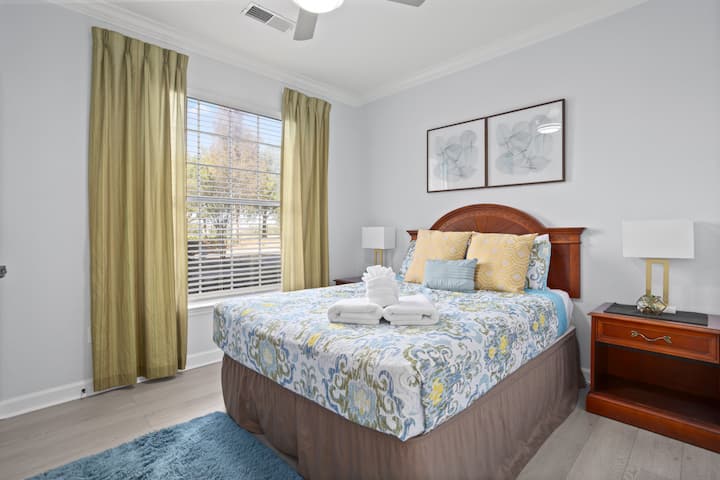 #travel # holiday #airbnbsuperhost #vacationrental #Disney