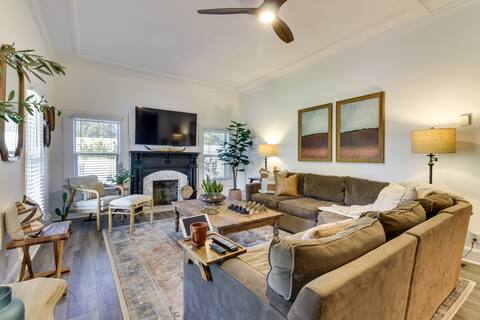 Updated Winter Garden Home w/ Yard & Fire Pit!
