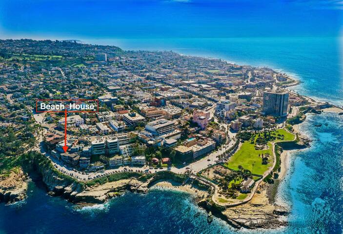 East Cliff Beachfront Bliss at La Jolla Cove gallery image 5