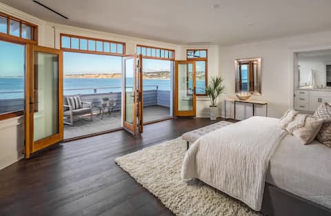 La Jolla Cove - Oceanfront Masterpiece